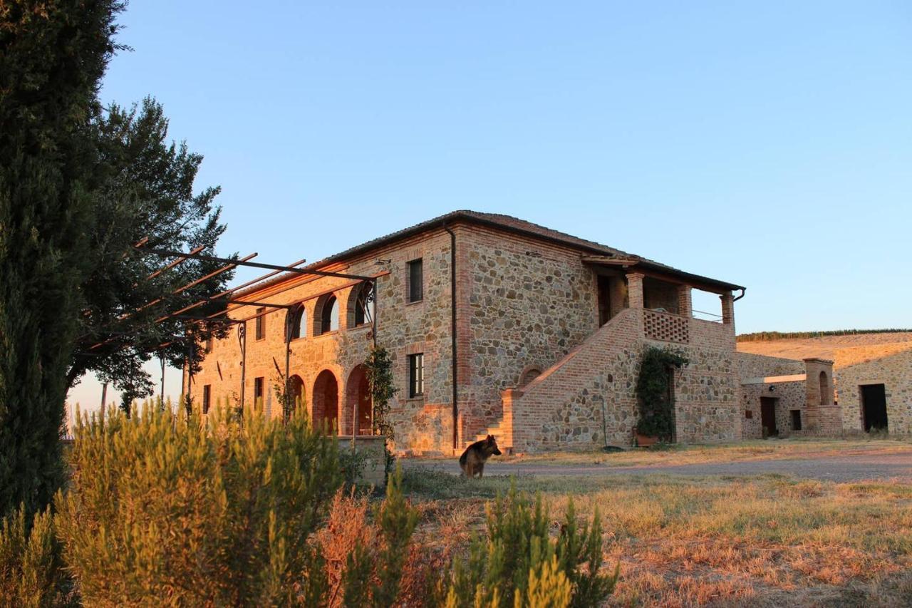 Cordella In Montalcino Wine Resort Exteriör bild