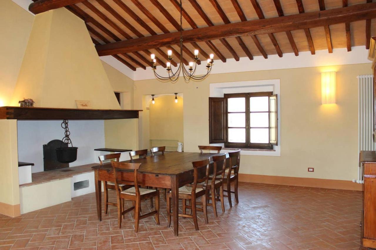 Cordella In Montalcino Wine Resort Exteriör bild