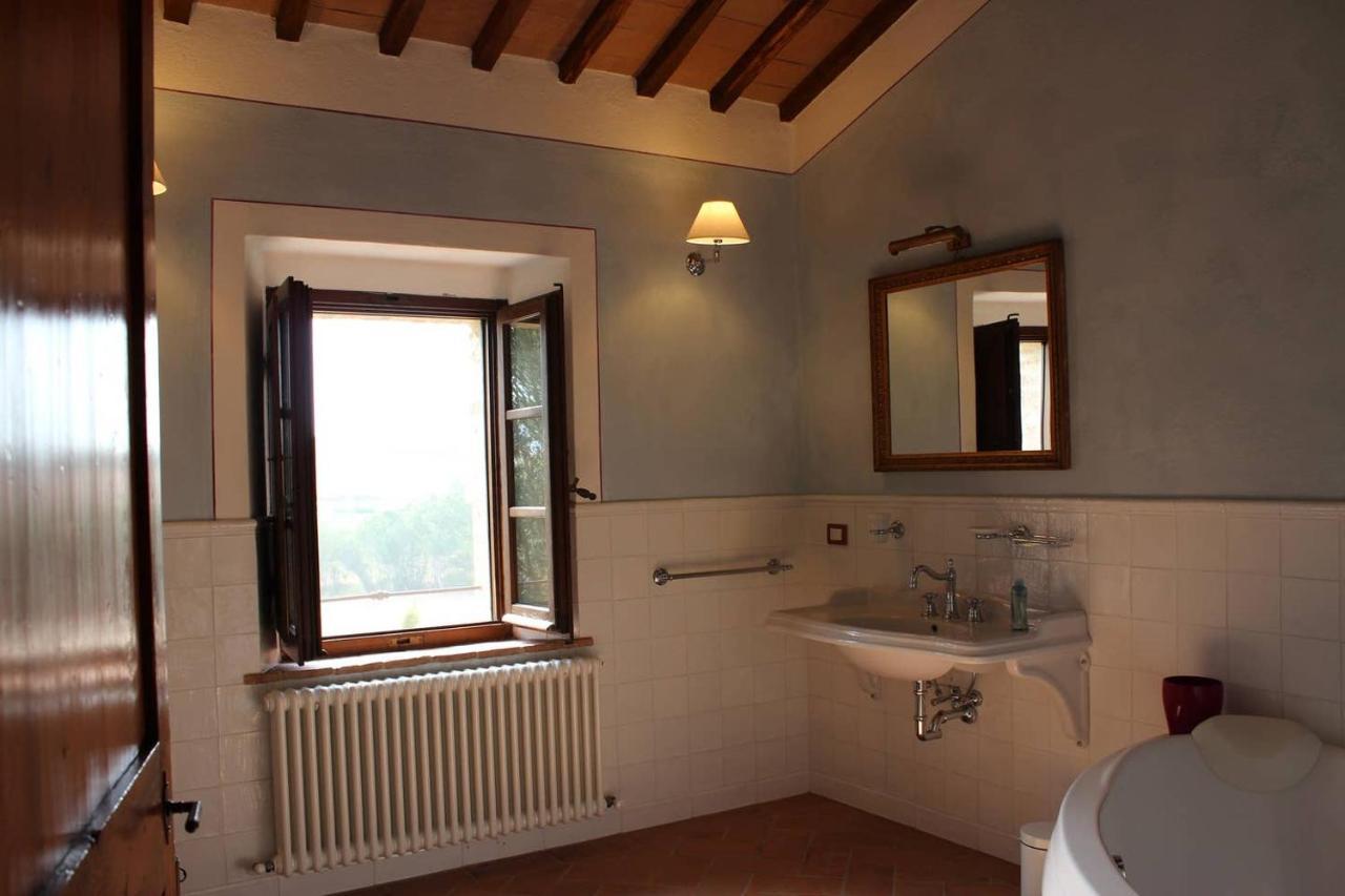 Cordella In Montalcino Wine Resort Exteriör bild